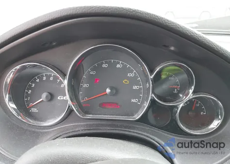 2009 Pontiac G6 z USA, uszkodzony, nr VIN 1G2ZG57B294205174